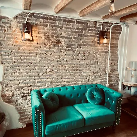 De Epoca Apartment *